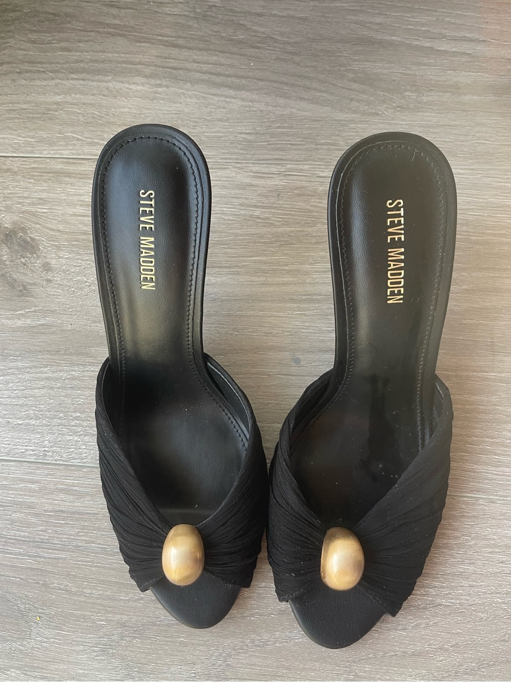 Steve Madden  PRIYA-G BLACK 
Black Slip-On Heels with Gold Accent